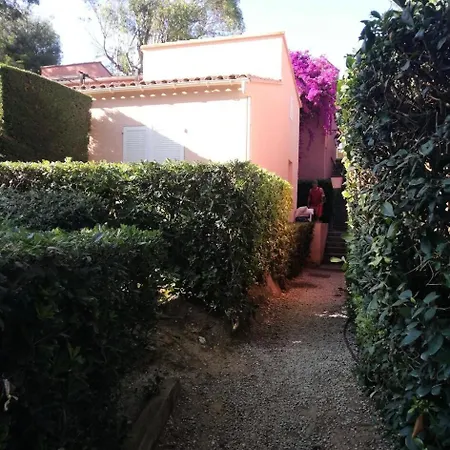 Rouveau - Jolie Petite Maison Au Calme Avec Vue Sur Le Jardin Du Domaine De La Coudouliere Mae-8691 * Six-Fours-les-Plages